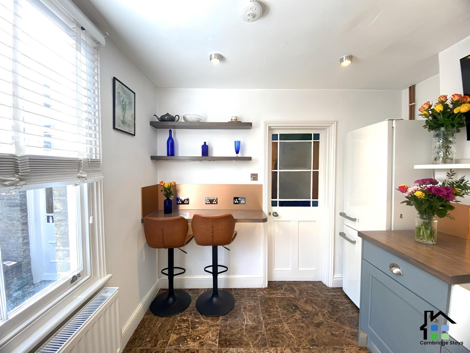 Cambridge Stays 3Br House, Easy Walk To City Center, 2 Showers, Garden, 2 Free Parking Spaces المظهر الخارجي الصورة