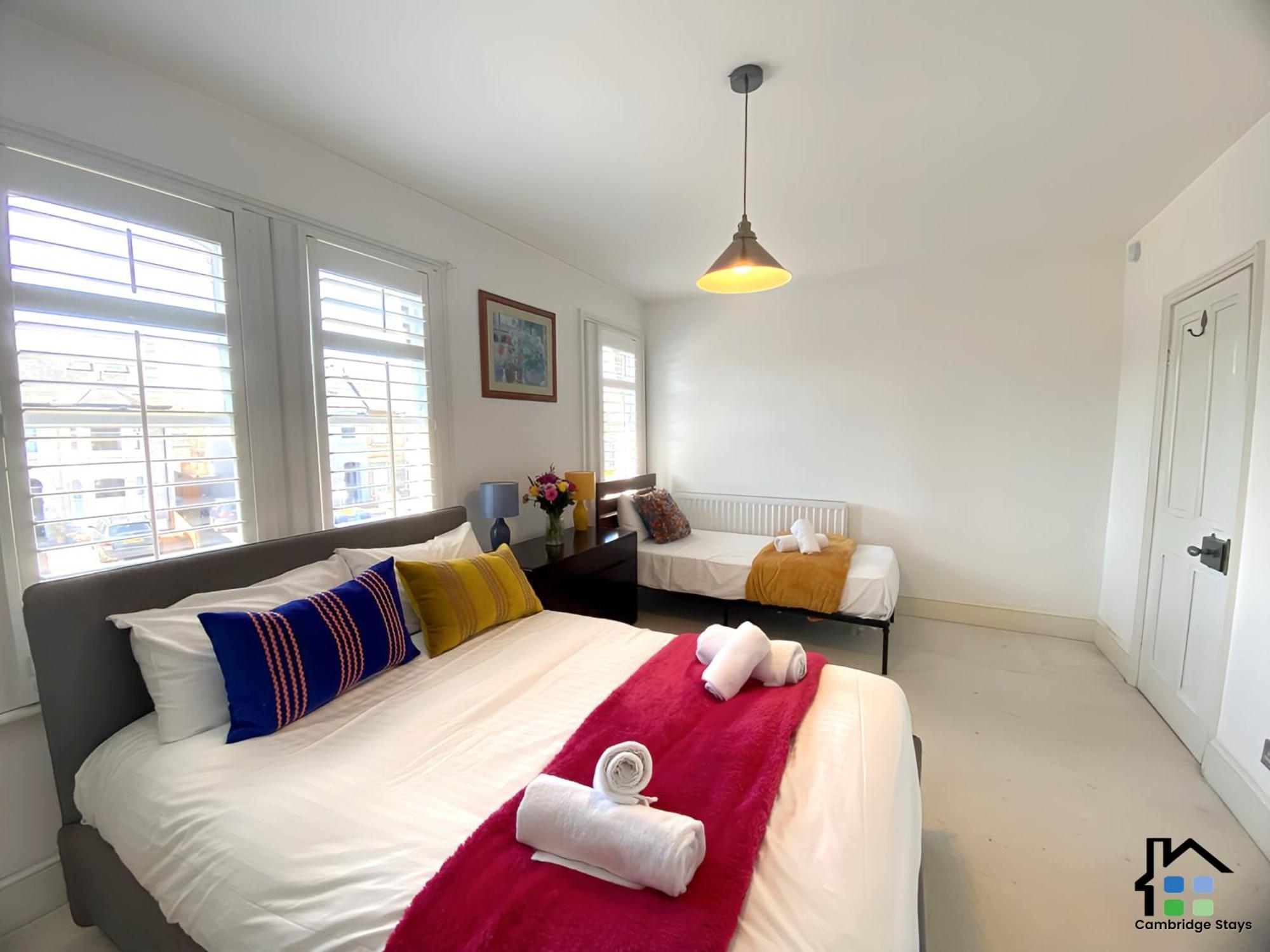 Cambridge Stays 3Br House, Easy Walk To City Center, 2 Showers, Garden, 2 Free Parking Spaces المظهر الخارجي الصورة